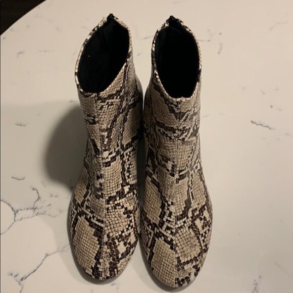Mango MNG  Snakeskin Ankle Boots EU 37 - Picture 7 of 7